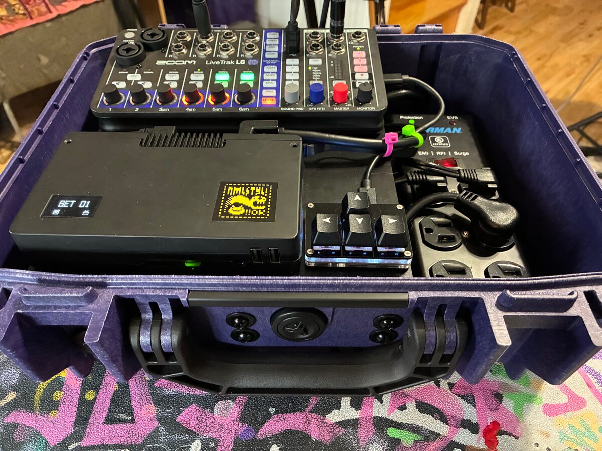 nmlstyl live rig — Raspberry Pi and Zoom L6 driving tracks and MIDI